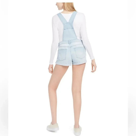 Dollhouse Juniors' Denim Shortalls, Brand New with tags💙11 size - Picture 2 of 3